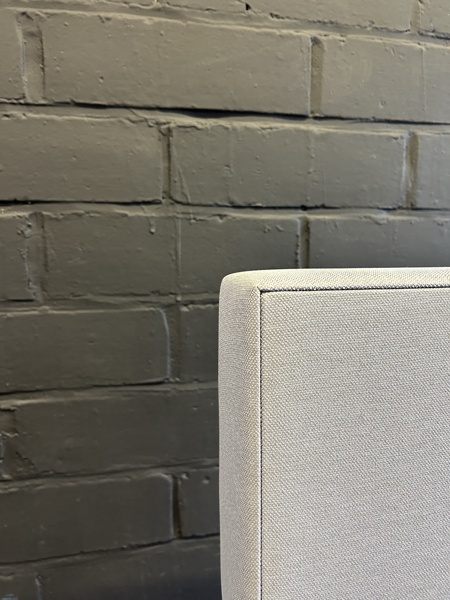 COUTSscreens & COUTSdeskscreens | Akoestische oplossingen voor kantoren